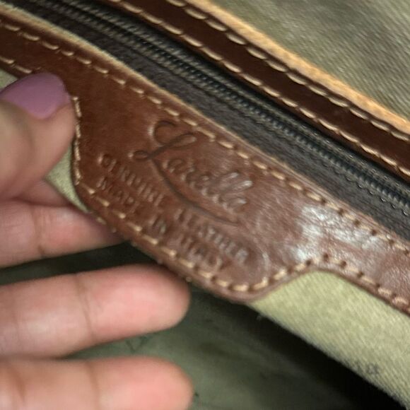 Larella Italian leather Shoulder bag - Picture 12 of 16